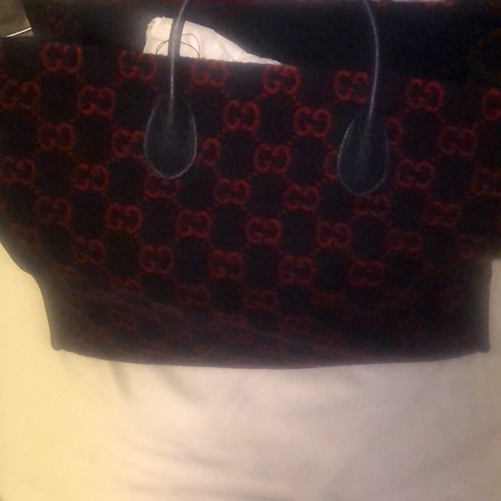 Gucci handbag - Picture 8 of 11